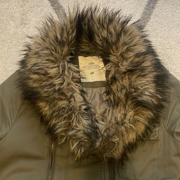 H&M L.O.G.G green jacket with removable fur - Picture 2 of 4